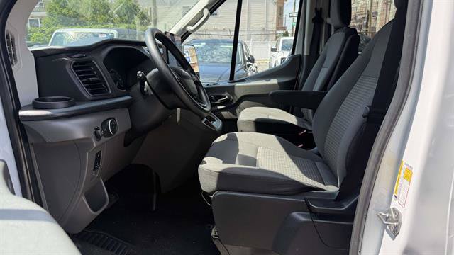 Certified 2025 Ford Transit 350 XLT RWD image 10