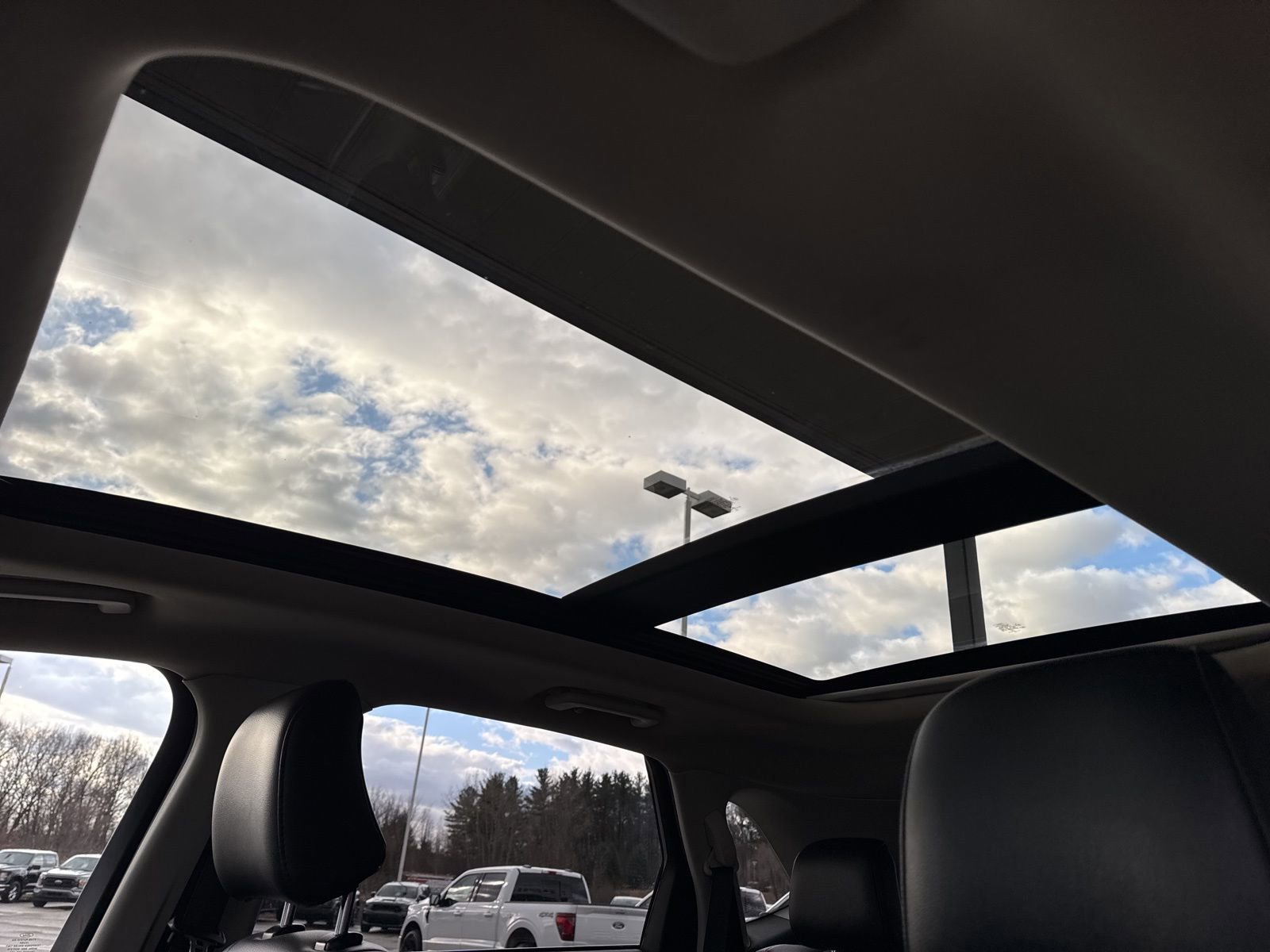 Certified 2023 Ford Edge SEL w/ Convenience Package image 23