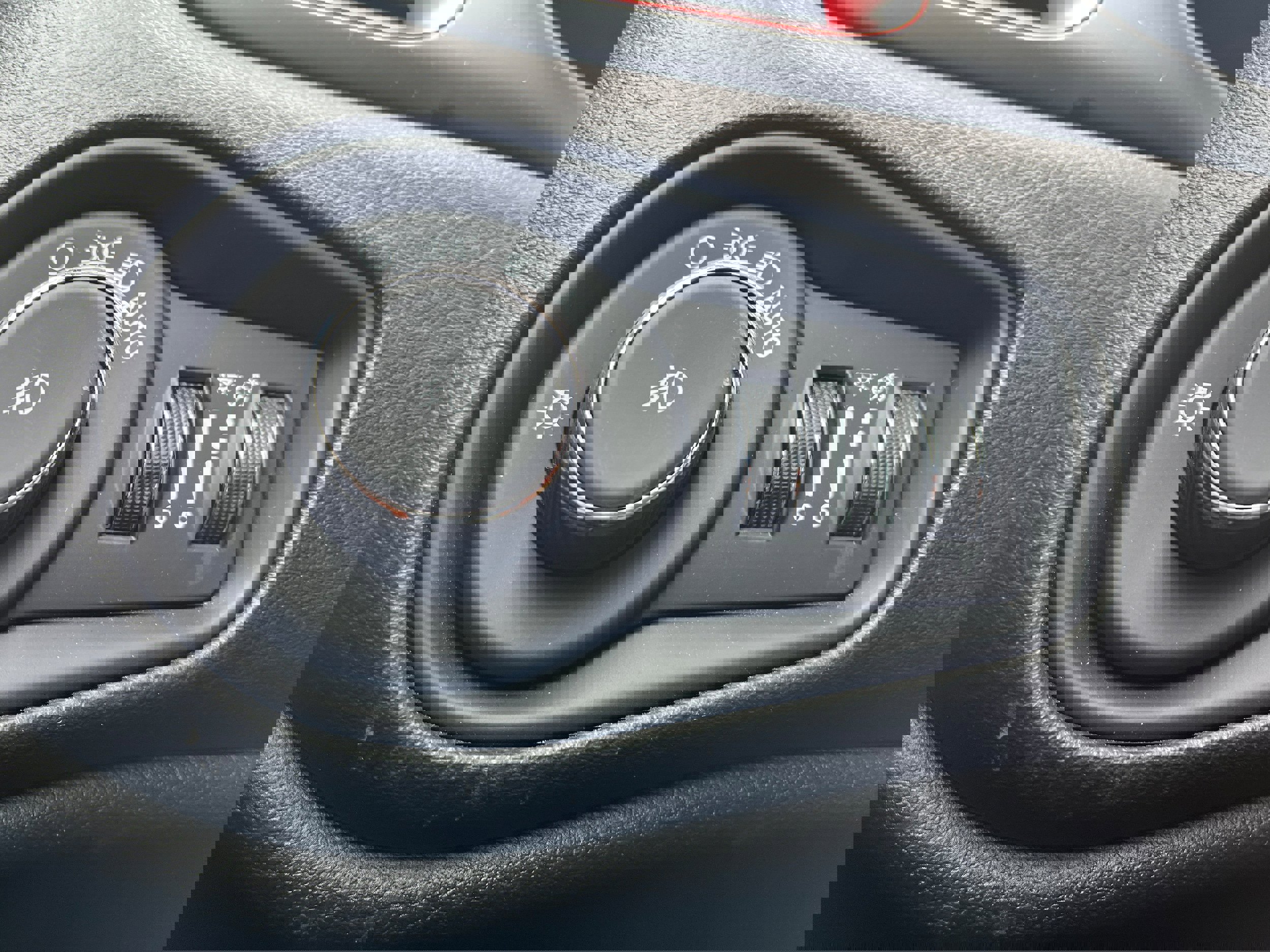 Used 2023 Jeep Renegade Trailhawk w/ Sun/Sound Group image 28