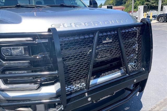 Certified 2024 Ford F350 Lariat w/ Lariat Ultimate Package AWD/4WD image 30