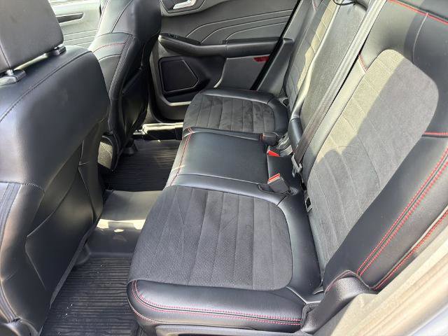 Certified 2022 Ford Escape SEL w/ SEL Stealth AWD Package image 36