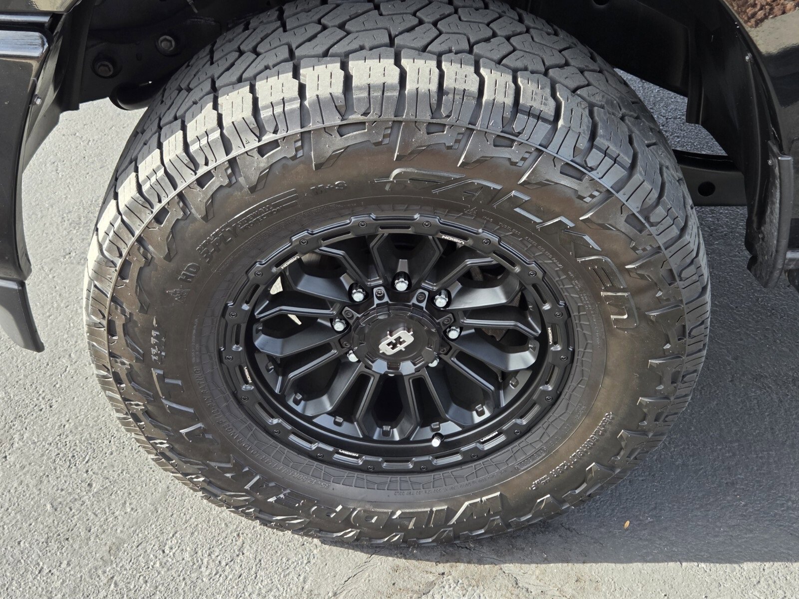 Used 2023 RAM 3500 Laramie image 9