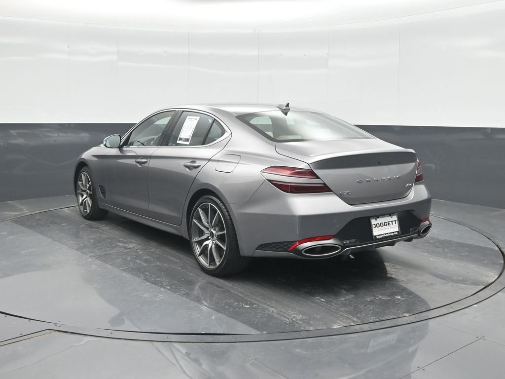 Used 2025 Genesis G70 2.5T image 4