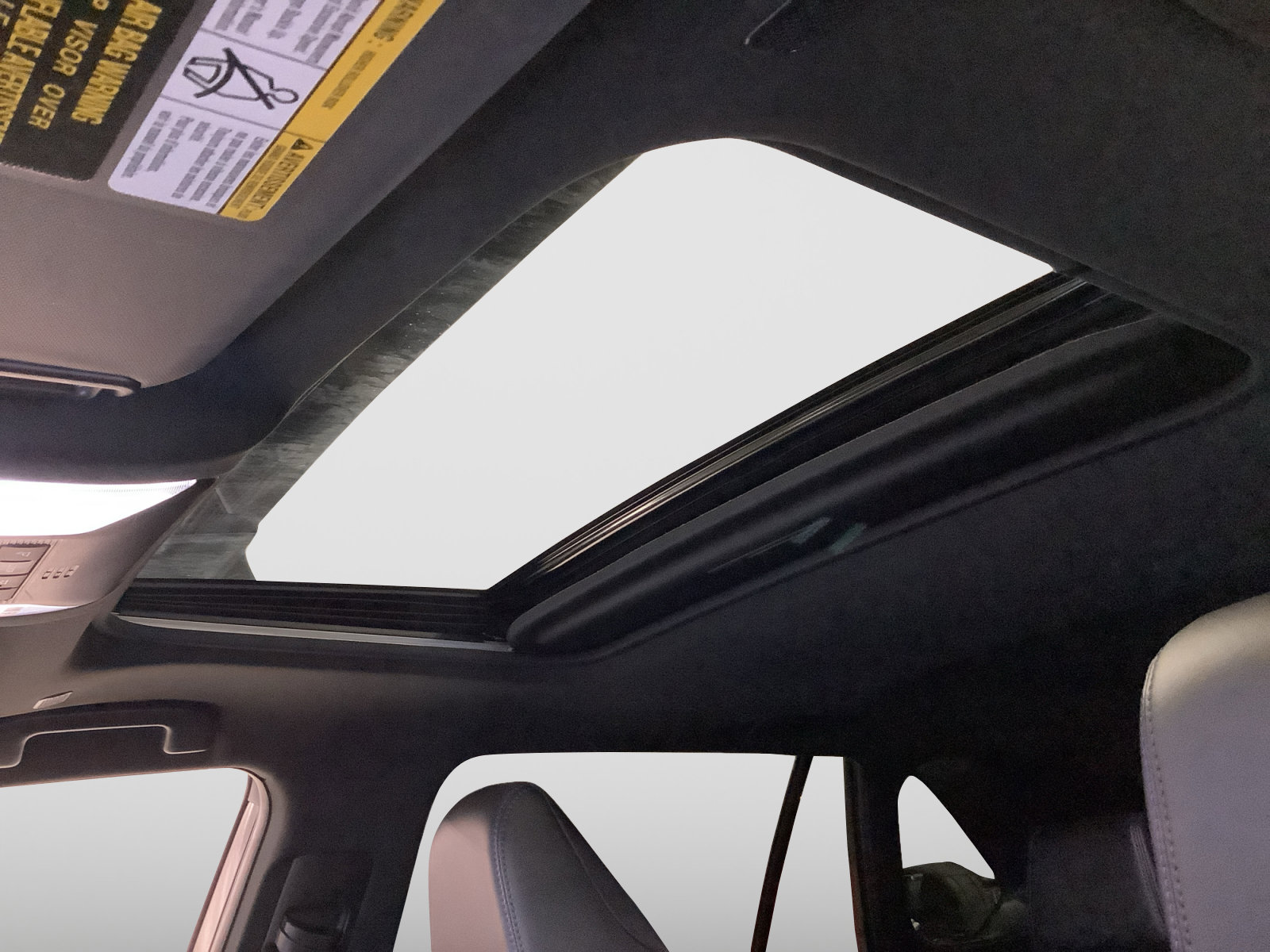 Used 2023 Toyota RAV4 XSE AWD/4WD image 13