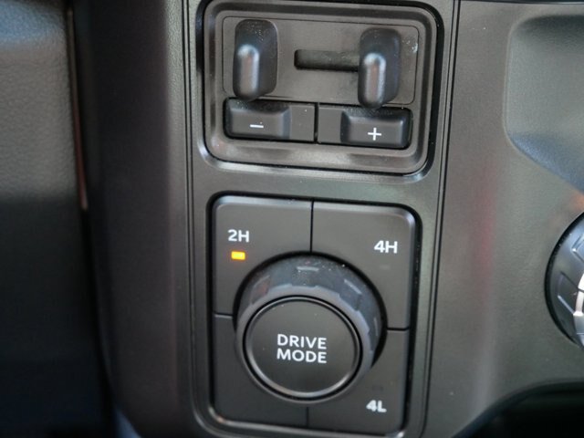 Certified 2025 Ford F250 Lariat AWD/4WD image 24