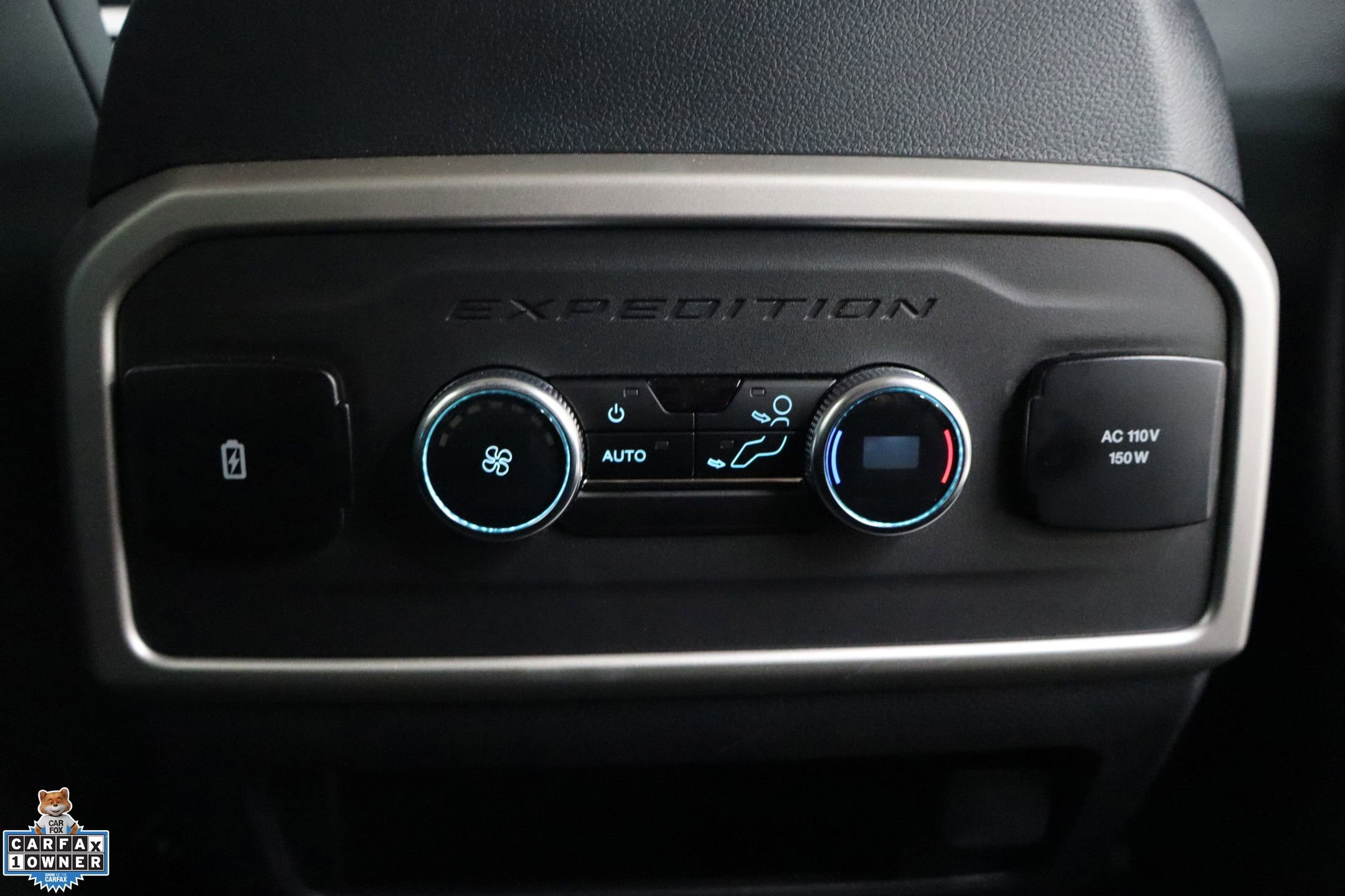 Certified 2024 Ford Expedition XLT image 27