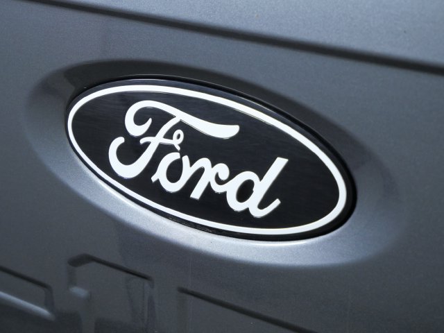 Certified 2025 Ford F150 Lariat AWD/4WD image 8
