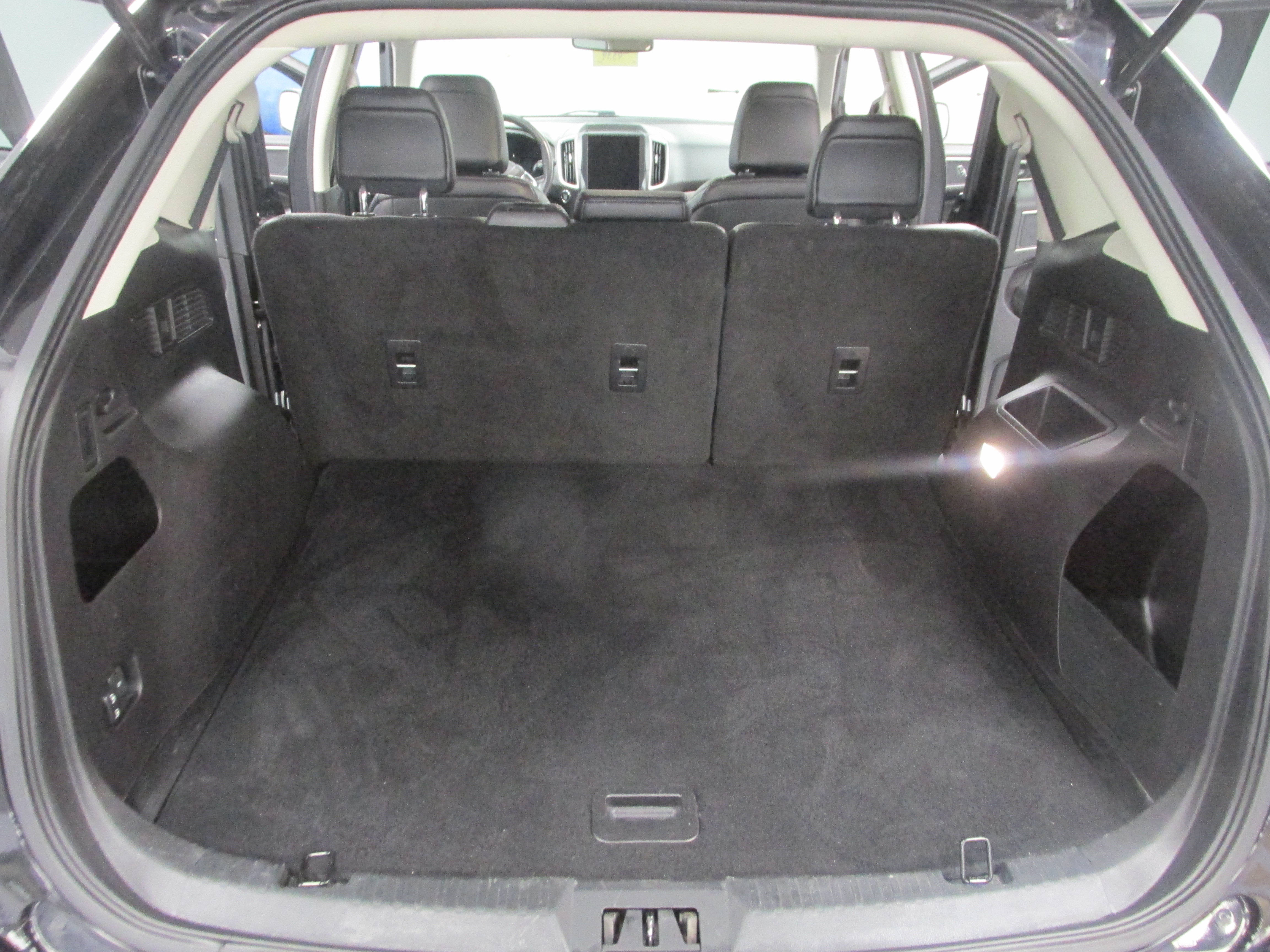 Certified 2024 Ford Edge SEL AWD/4WD image 22