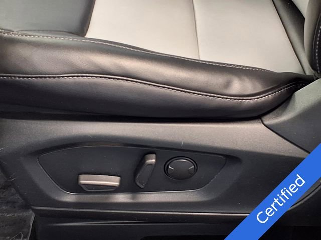 Certified 2023 Ford Explorer XLT w/ Equipment Group 202A AWD/4WD image 4