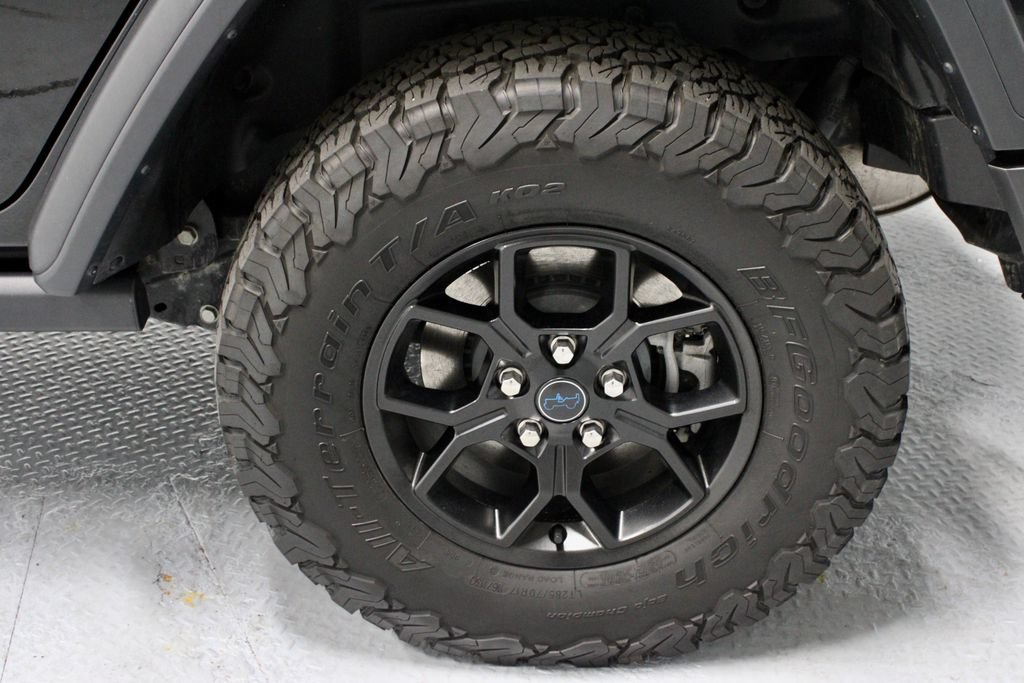 Used 2024 Jeep Wrangler Unlimited AWD/4WD image 18