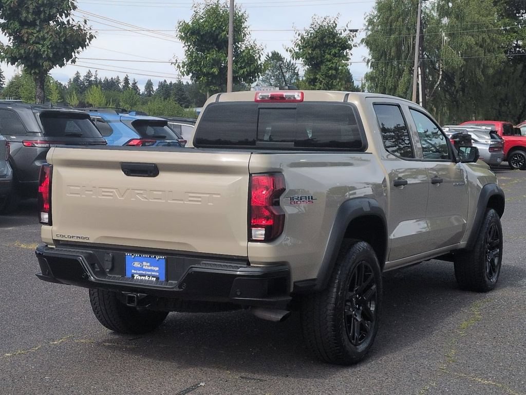 Used 2023 Chevrolet Colorado Trail Boss w/ Technology Package AWD/4WD image 5