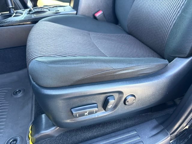 Used 2021 Toyota 4Runner TRD Off-Road AWD/4WD image 17