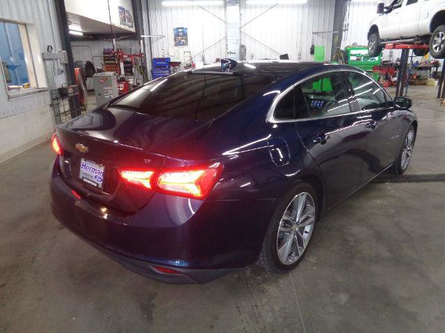 Used 2022 Chevrolet Malibu LT image 4