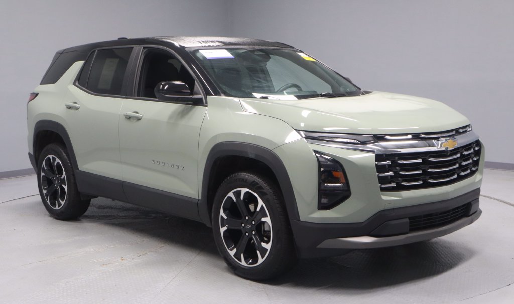 Used 2025 Chevrolet Equinox LT
