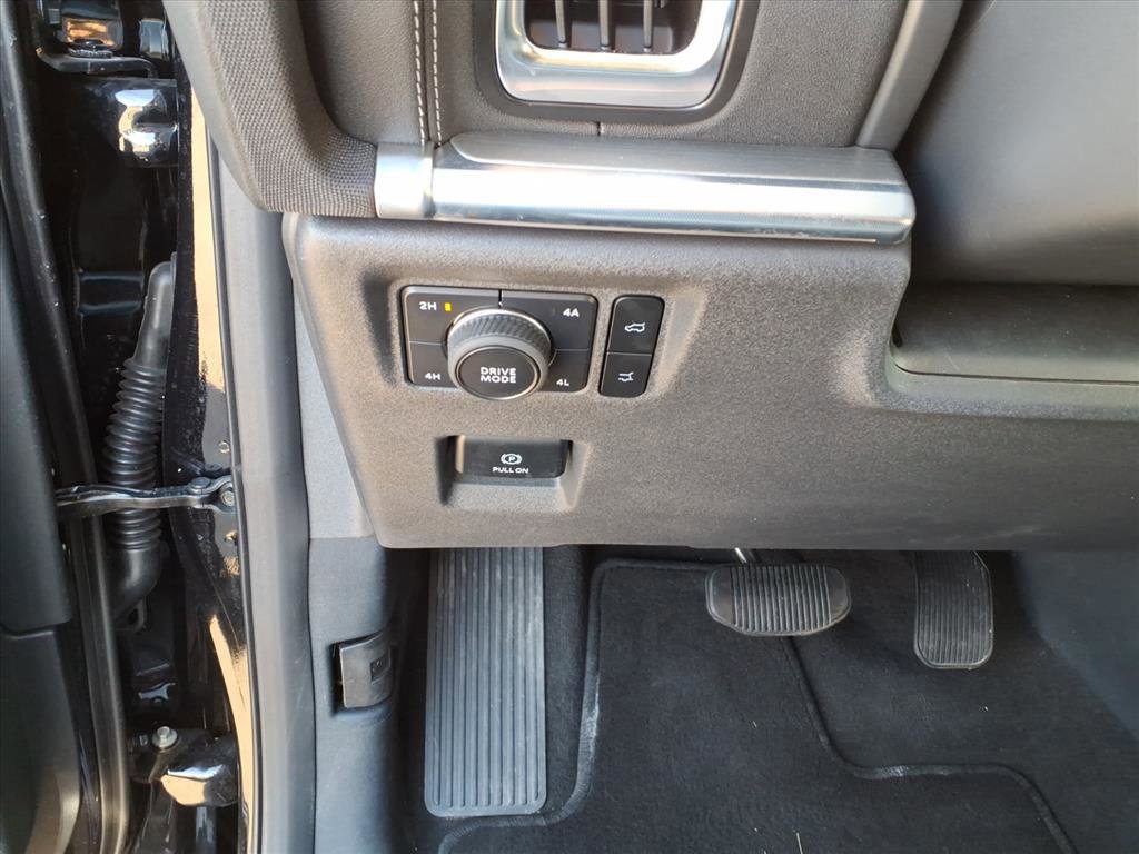 Certified 2025 Ford Expedition Max Platinum AWD/4WD image 11