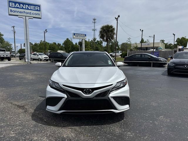 Used 2021 Toyota Camry XSE FWD image 6