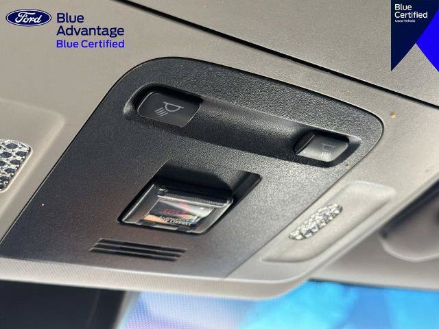 Used 2020 Toyota Camry SE FWD image 29