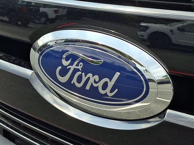 Certified 2019 Ford F250 Lariat w/ Lariat Ultimate Package AWD/4WD image 36