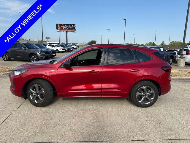 Certified 2024 Ford Escape ST-Line w/ Tech Pack #1 FWD image 3