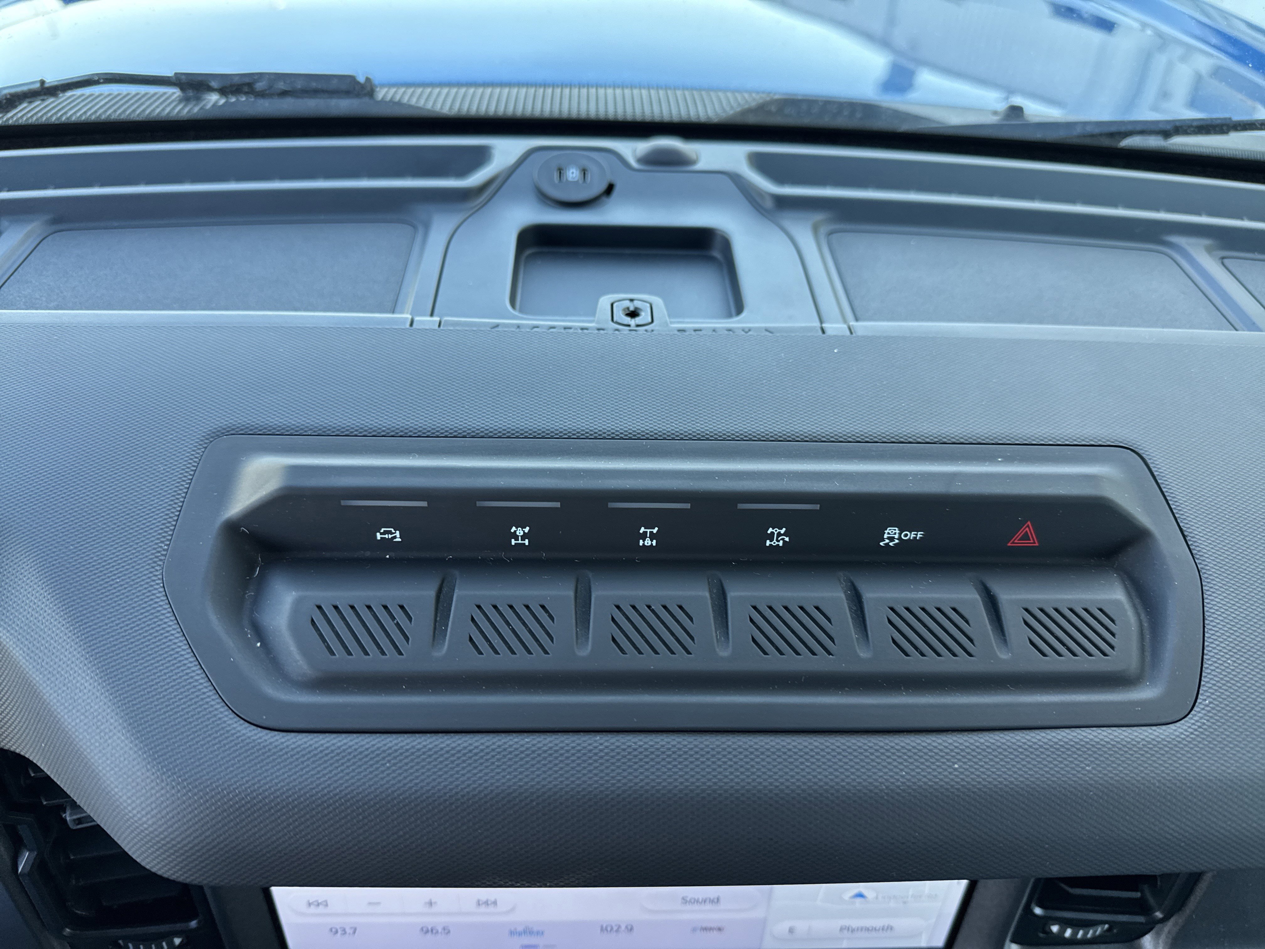 Certified 2025 Ford Bronco Badlands image 43