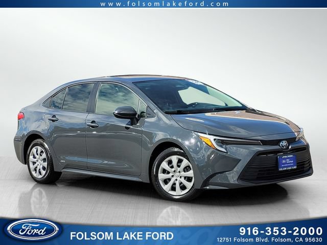 Used 2024 Toyota Corolla LE AWD/4WD video 1