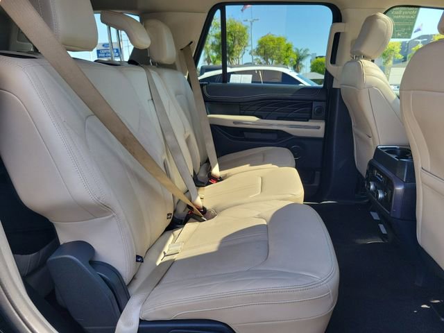 Certified 2023 Ford Expedition Platinum AWD/4WD image 23