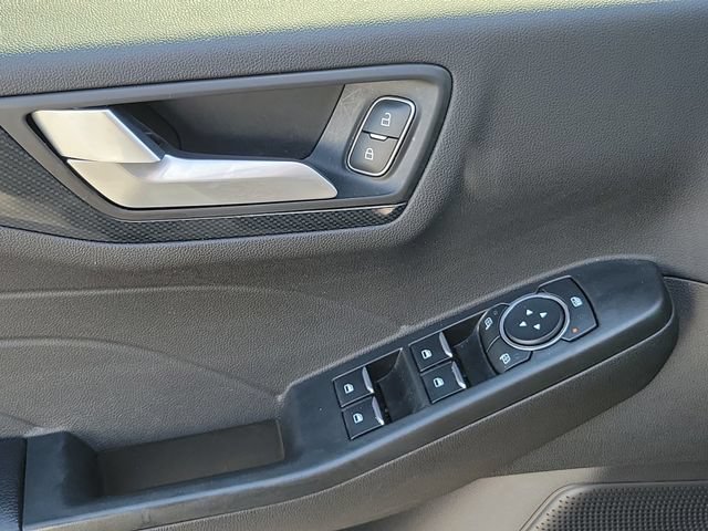 Certified 2023 Ford Escape ST-Line w/ Tech Pack #1 FWD image 16