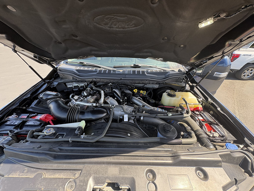 Certified 2019 Ford F250 Lariat w/ Lariat Ultimate Package AWD/4WD image 40