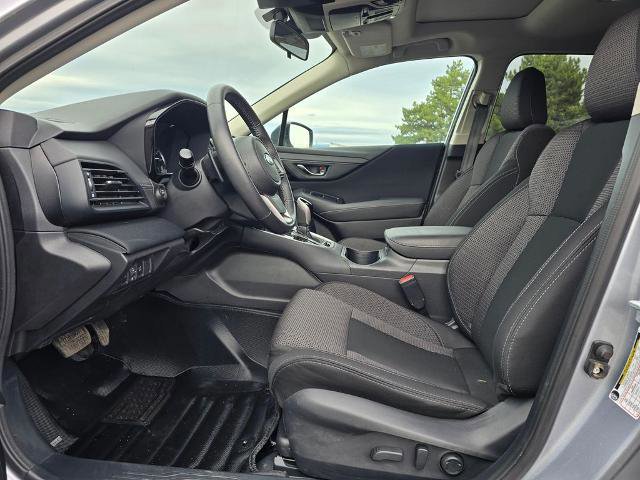 Used 2025 Subaru Outback Premium image 10