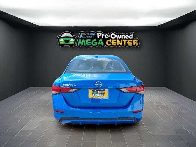 Used 2025 Nissan Sentra SV FWD image 20
