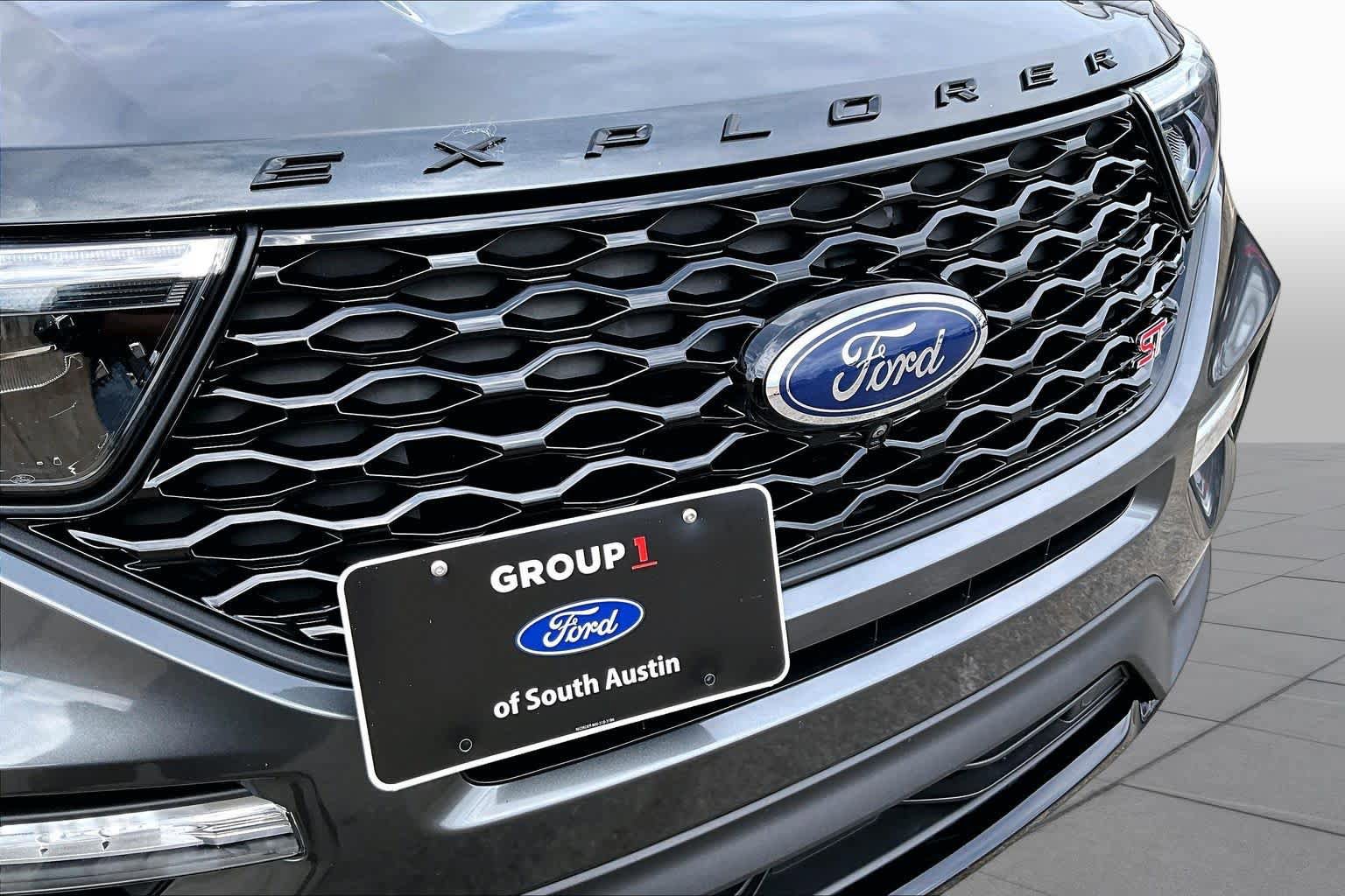 Certified 2020 Ford Explorer ST w/ ST Street Pack AWD/4WD image 30