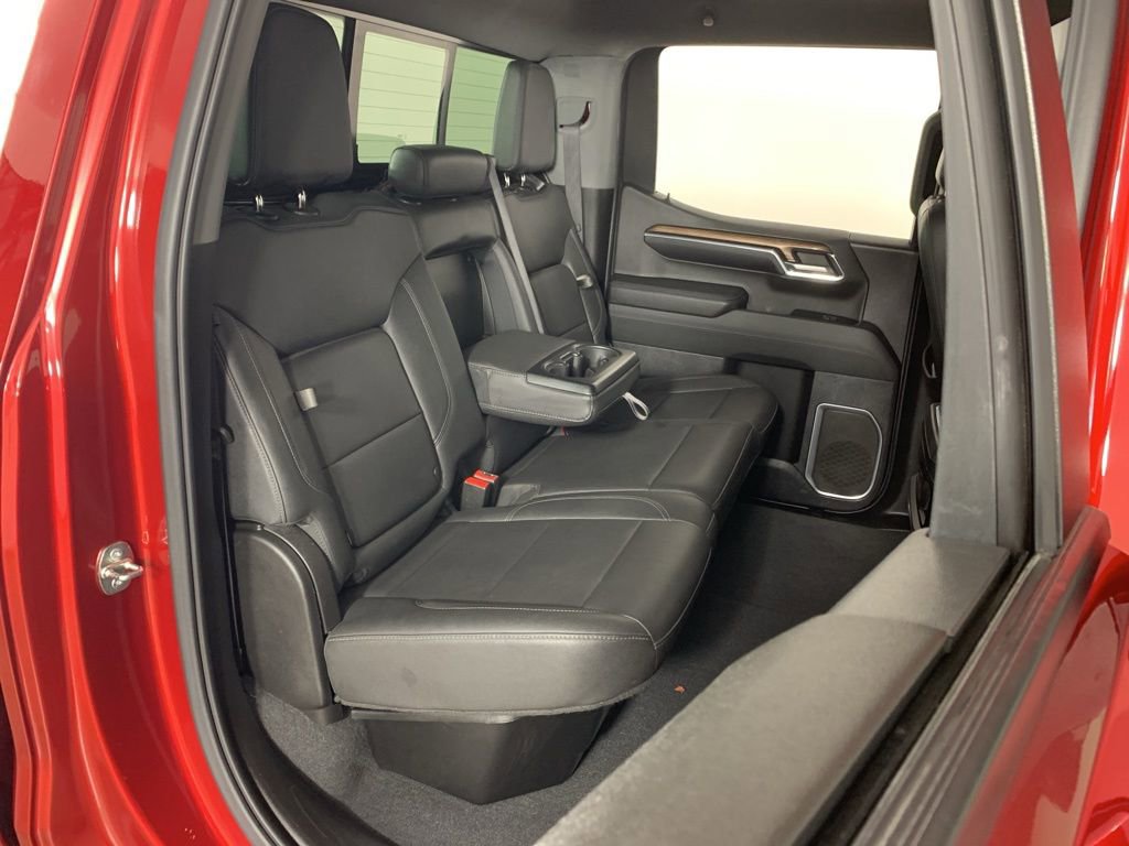 Used 2023 Chevrolet Silverado 1500 LT AWD/4WD image 35