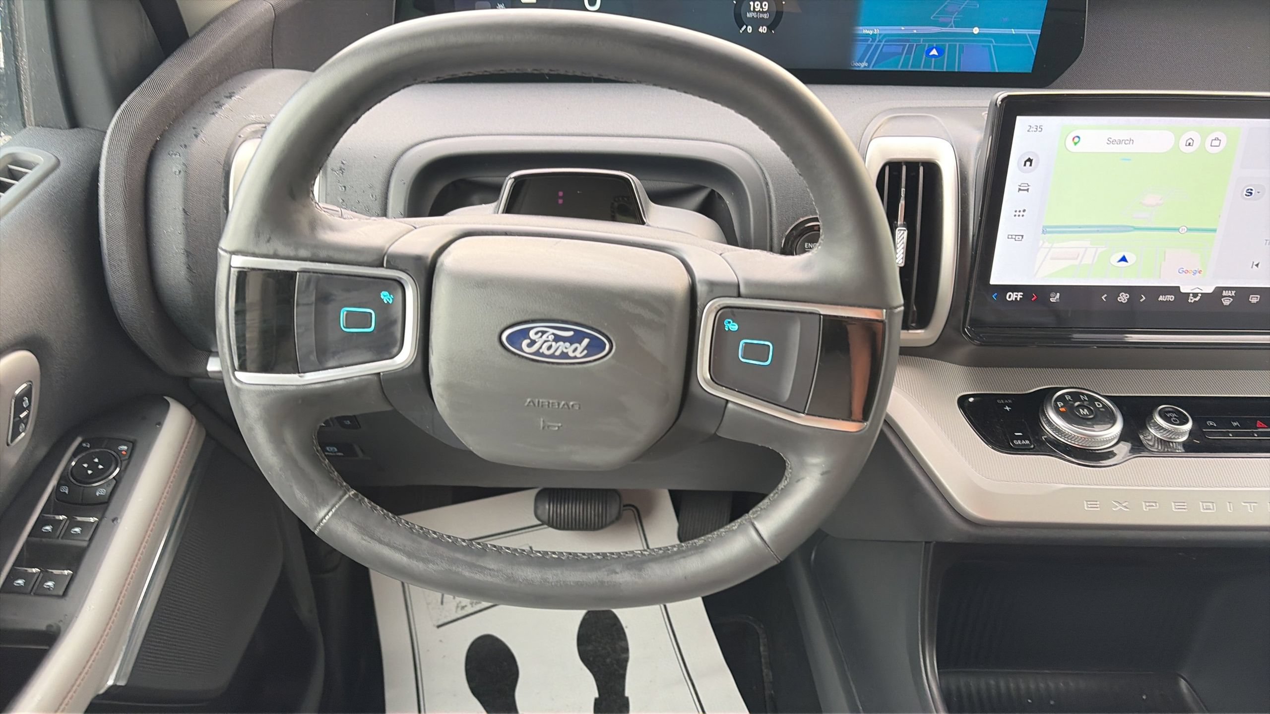 Certified 2025 Ford Expedition Active AWD/4WD image 18