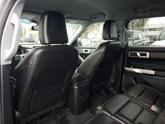 Certified 2022 Ford Explorer XLT w/ Equipment Group 202A image 11