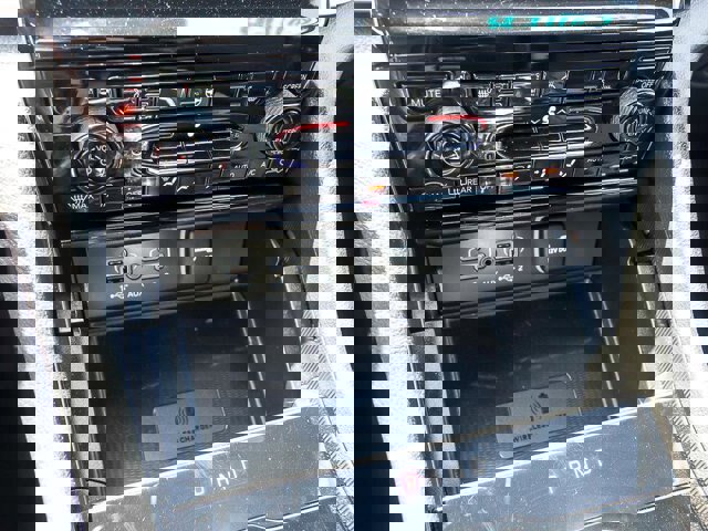 Used 2024 Jeep Grand Cherokee Altitude image 24