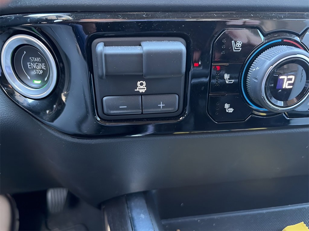 Used 2023 Chevrolet Silverado 1500 LTZ w/ Technology Package image 19