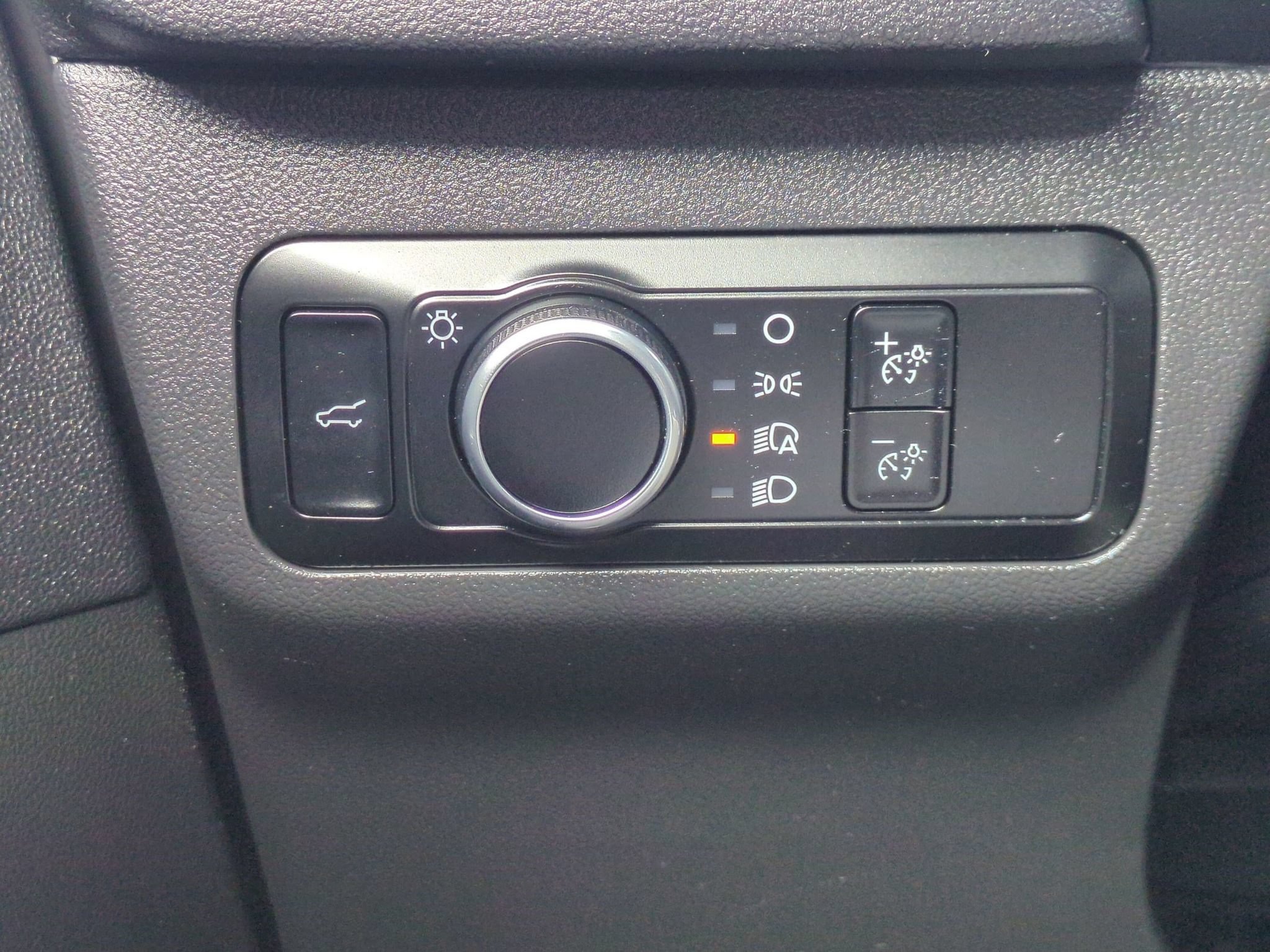 Certified 2023 Ford Escape Active AWD/4WD image 14