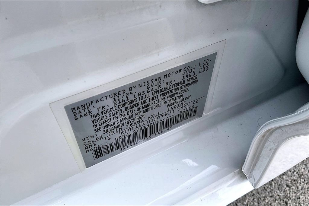 Used 2025 Nissan Sentra SV w/ All-Weather Package FWD image 31
