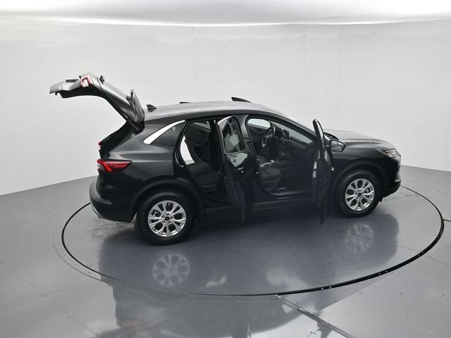 Certified 2024 Ford Escape Active AWD/4WD image 48