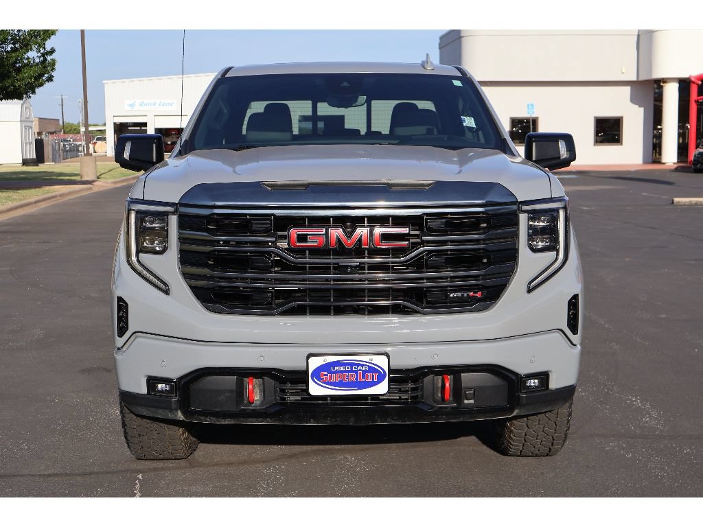 Used 2024 GMC Sierra 1500 AT4 w/ Technology Package AWD/4WD image 14