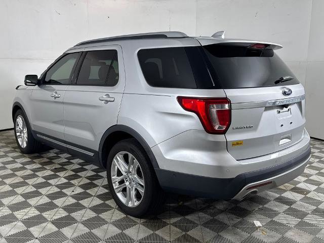 Certified 2017 Ford Explorer Limited w/ Equipment Group 301A image 4