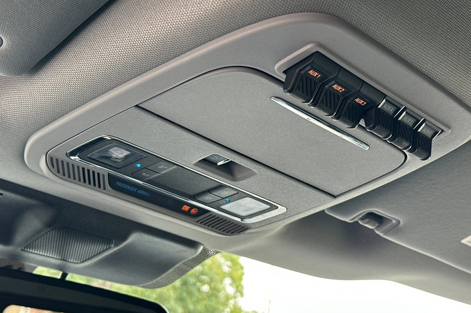 Certified 2023 Ford F250 Lariat w/ FX4 Off-Road Package image 23