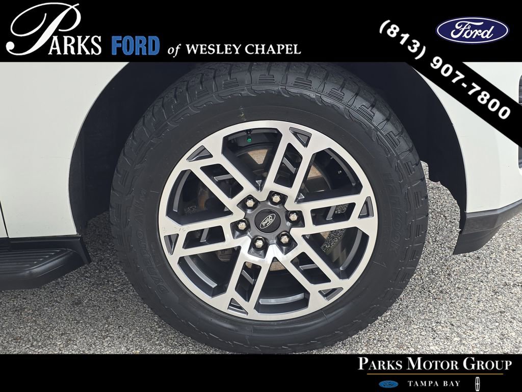 Certified 2024 Ford Expedition Max XLT RWD image 36