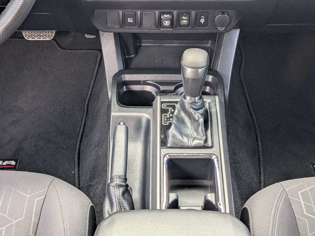 Used 2018 Toyota Tacoma TRD Sport RWD image 20