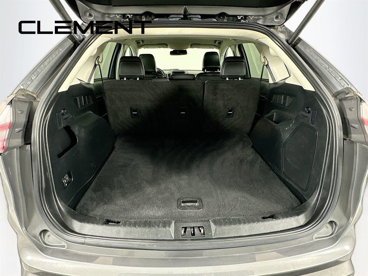 Certified 2022 Ford Edge Titanium image 11