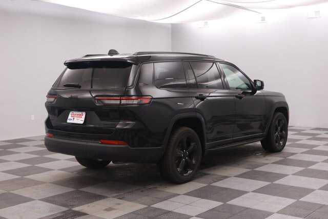 Used 2024 Jeep Grand Cherokee L Limited w/ Luxury Tech Group II AWD/4WD image 14