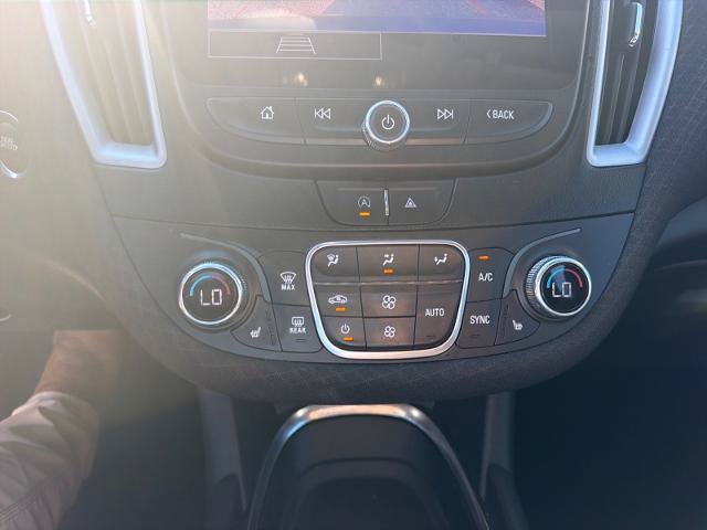 Used 2023 Chevrolet Malibu LT FWD image 21
