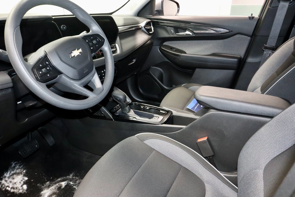 Used 2025 Chevrolet TrailBlazer LT image 25