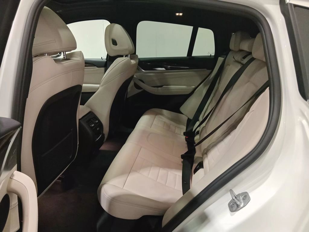 Used 2021 BMW X4 xDrive30i w/ Executive Package image 23