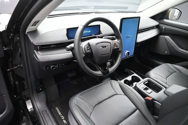 Certified 2025 Ford Mustang Mach-E Premium AWD/4WD image 9